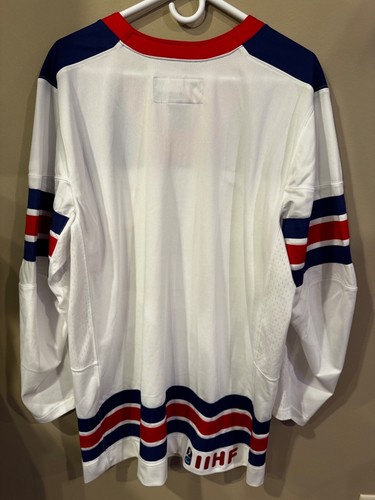 Nike USA Hockey World Juniors Jersey - Picture 2 of 5