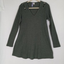 Alya Sweater Dress Size S Green Cut Out Long Sleeve Knee Length V-Neck Stretch