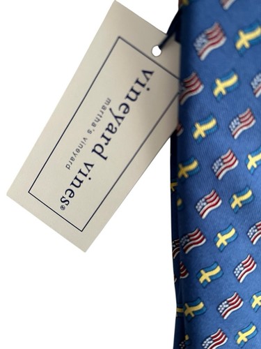 Corbata Vineyard Vines Colección Personalizada Cámara de Comercio Sueco Americana Nueva con Etiquetas - Imagen 3 de 6
