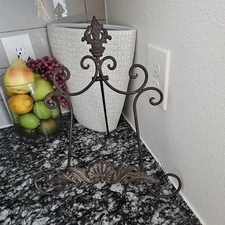 VTG Wrought Iron Brown  Recipe Stand Rustic Cook Book Holder French Tabletop