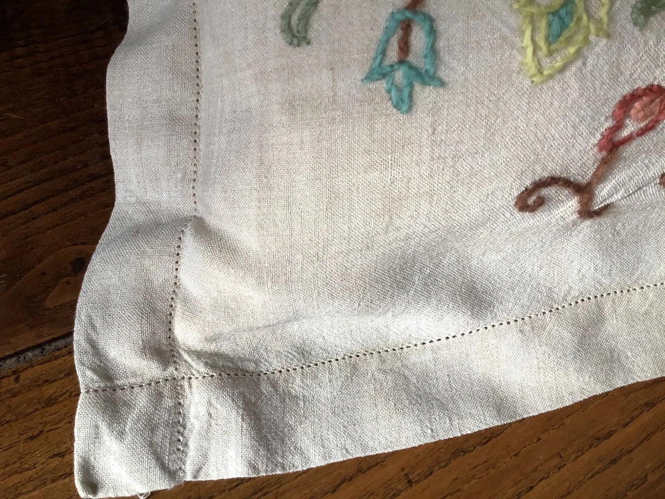 Vintage Linen Fabric Cushion Cover Hand Embroidered Crewel Work 43x43cms+Border - Image 3 of 4