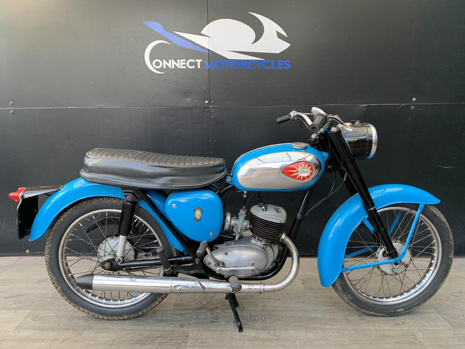 BSA BANTAM 175 2 STROKE PROJECT BIKE 1961 HPI CLEAR