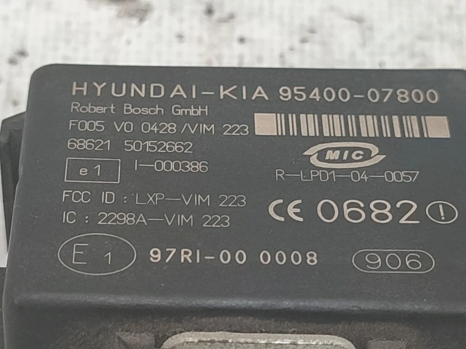 9540007800 RELÈ / 2282153 PER KIA RIO II SEDAN JB 1.4 16V - Immagine 4 di 4