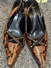 j renee shoes Size 13 treat II Reptile Leather