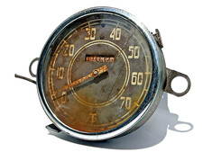 1938 39 40 41 42 43 44 45 Diamond T Speedometer 568x T12 Stewart Warner