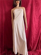 VTG FULL SLIP BEIGE LACE TRIM
