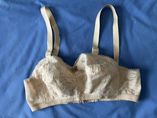 Vintage Lady Cameo Bra Stye 708, beige lace size 34DD