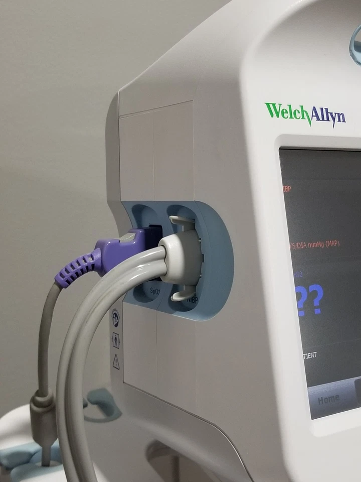 Monitor de signos vitales Welch Allyn Connex 68NXEX con WIFI, SPO2, soporte, Braun Pro Foto 4 de 4