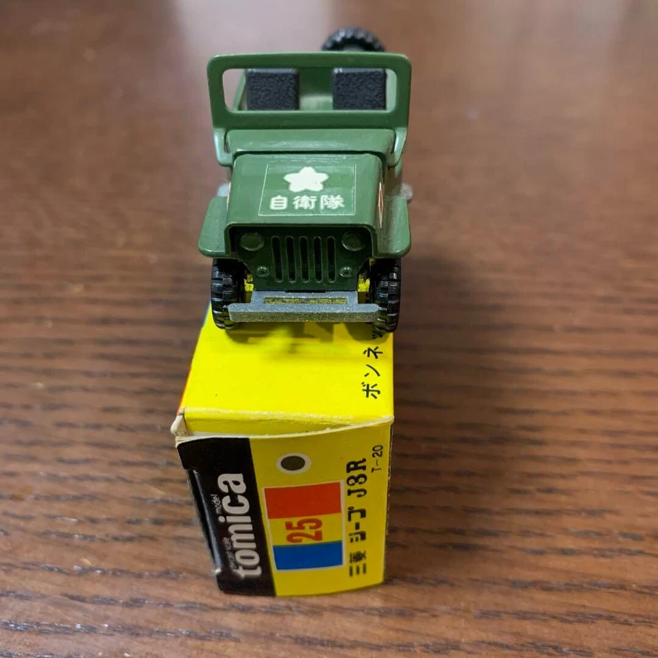 Tomica Caja Negra MITSUBISHI Jeep J3R Ejército Mini Coche Juguete 1/56 Takara Tomy Japón Foto 2 de 4