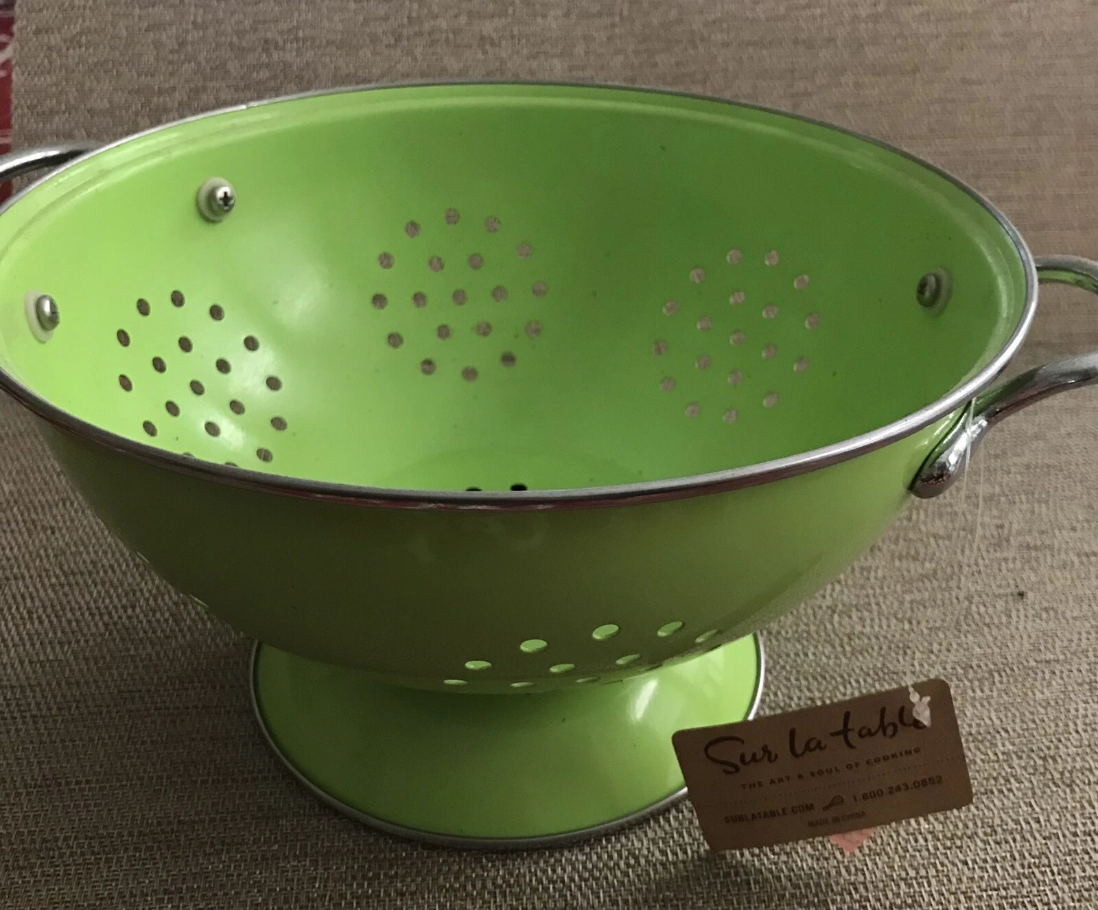 NWT Sur La Table Colander Lime Green 3 Quart 9.5 inch Diameter