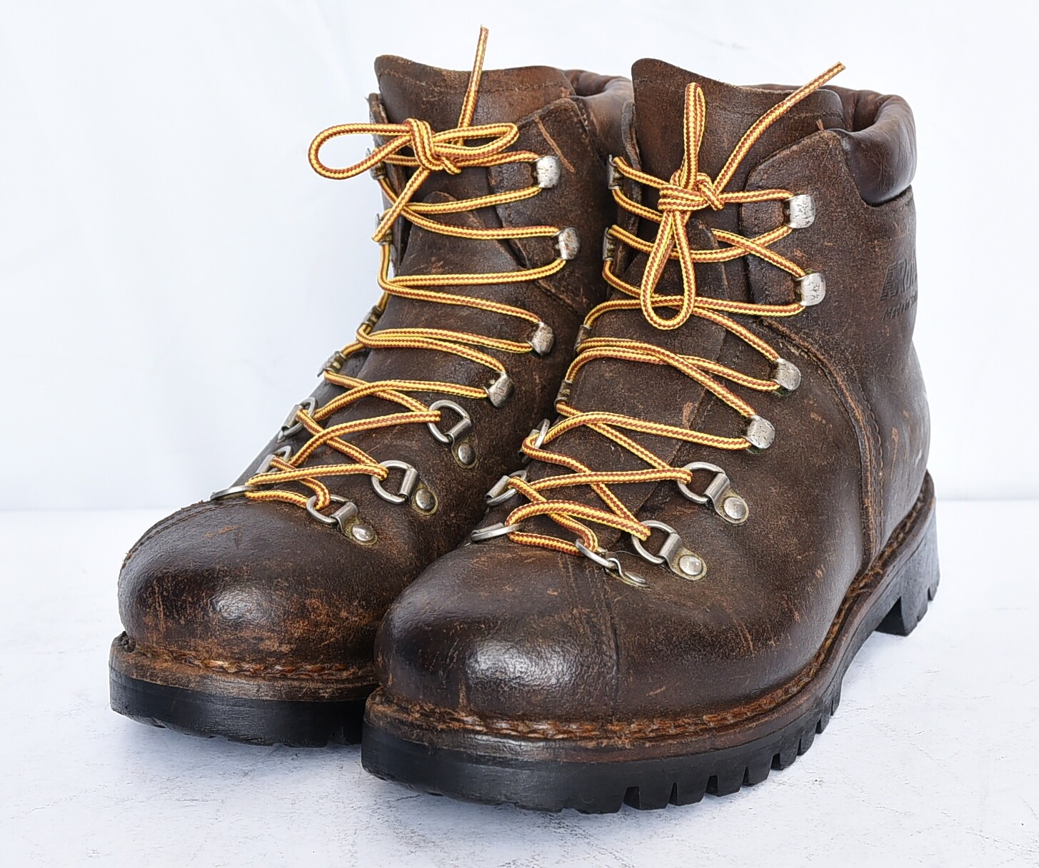 Vtg Raichle Made in Switzerland Leather Mountaineering Hiking Boots
