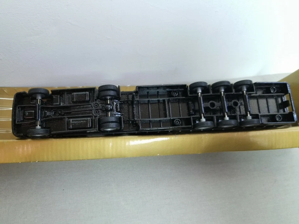 CORGI Guinness Beer IN BOX 1999 Diecast Volvo Semi Truck Eddie Stobart VINTAGE - Image 4 of 4