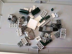 LEGO Star Wars 9498: Saesee Tiin's Lot Of Replacement Parts Only