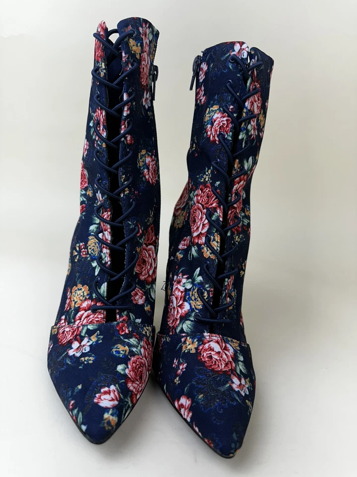 Qupid Blue Floral Heel Boots Women’s Size 7.5 - Image 2 of 4