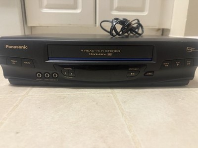 Panasonic PV-V4540 Blue Line Omnivision VCR Plus Silver 4 Head