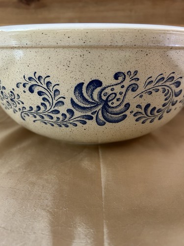 1970s Pyrex Homestead 4 Qt Nesting Mixing Bowl 404 EUC USA - Picture 5 of 11