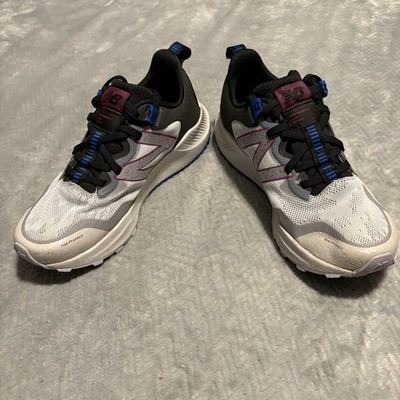 New Balance Women's 8 WTNTRLG4 Black/Gray/Purple Trail running Shoes