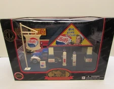 Golden Wheel Pepsi-Cola Gas Station Roadside Memories