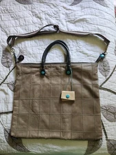 Gabs Italian Patch Leather Handbag  Tan Snaps Change It from Flat to Deep Stye