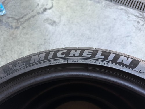 Usato: 2 Gomme 325/30R21 108Y XL Michelin Pneumatici Estive 90% residui - Foto 4 di 7