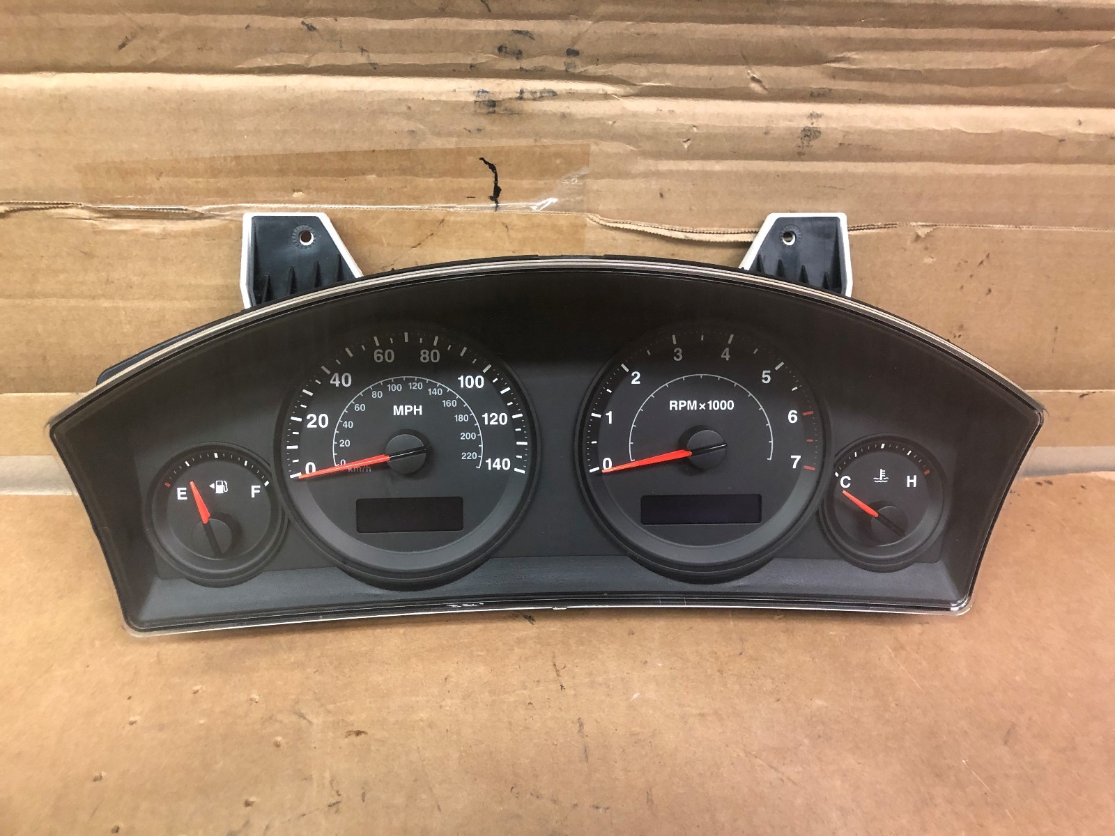 05 JEEP GRAND CHEROKEE SPEEDOMETER 4.7L CRUISE 4X4. 203,817K eBay