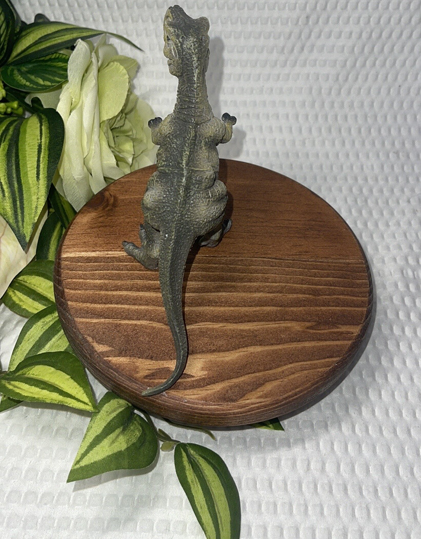Picture 3 of 5