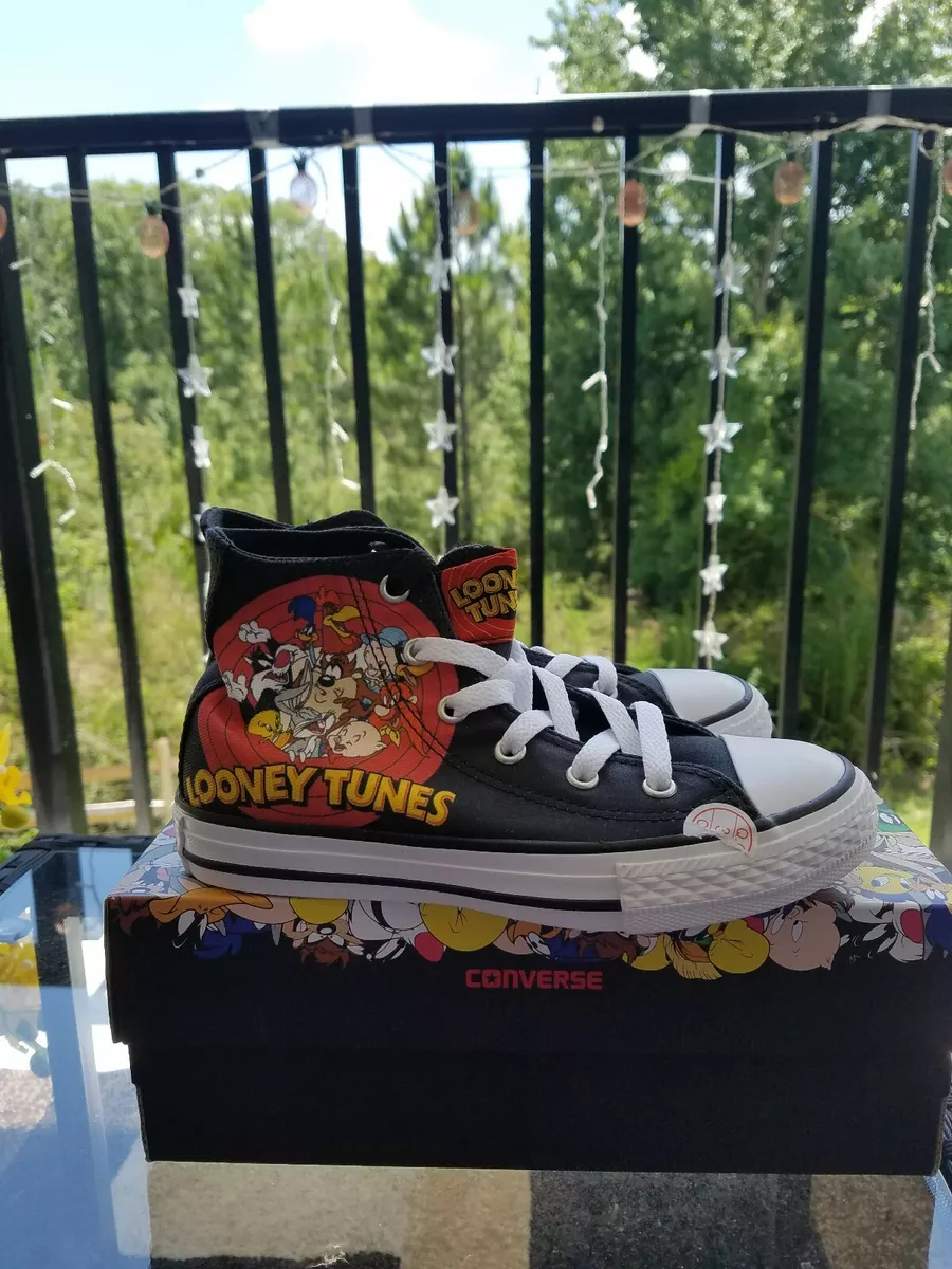 Kids Unisex CONVERSE CHUCK TAYLOR All Star LOONEY TUNES High Top Shoes Sz 11
