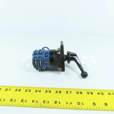 Kraus & Naimer A223 F47365/003 DES 2-Position Locking Switch A14 600VAC 6 Amp