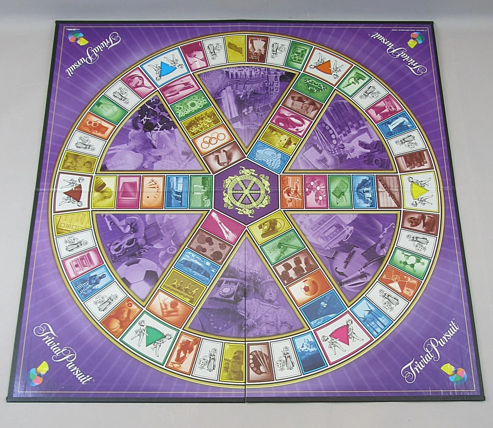 Trivial Pursuit Genus Edition Board Game Hasbro 2005  2 Packs Cards SEALED 100% - Image 2 of 4