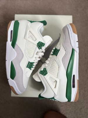 Jordan 4 Retro SP x Nike SB Pine Green DR5415-103 SIZE 7 MEN 8.5