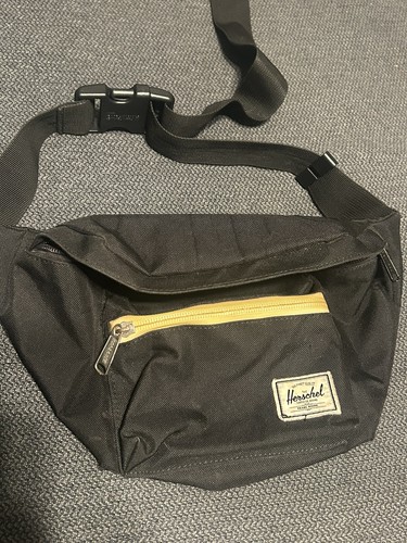 Herschel Supply Company Fifteen Unisex Hip Pack Black 2L Fanny/Waist Bag