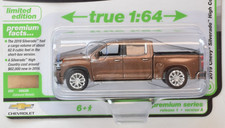 Auto World Muscle Trucks Oakwood Metallic 2019 Chevy Silverado High Country 1:64