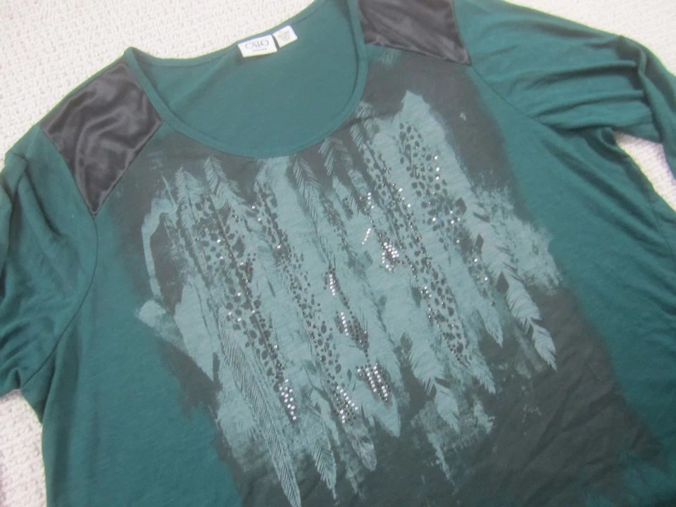 Camisa túnica informal manga corta verde Cato para mujer 26/28 W estampado abstracto Foto 3 de 4