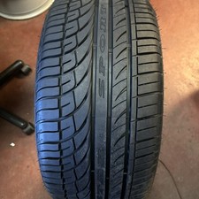Fullway HP108 255/35ZR20 Tire