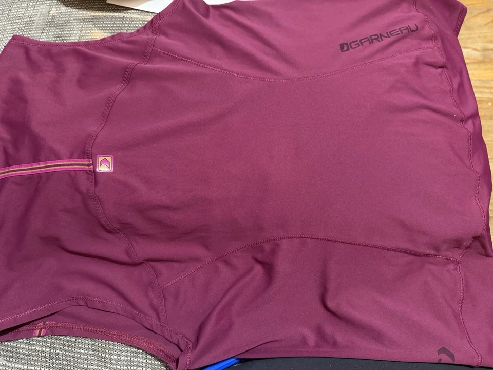 Camiseta deportiva de ciclismo Louis Garneau rosa de manga corta para mujer talla pequeña Foto 3 de 4