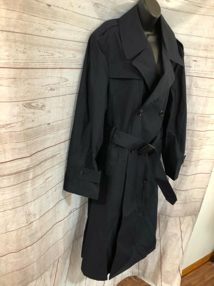 Impermeable Marlow Blanco Hombre Doble Pecho Cinturón Azul Marino Talla 40R Foto 2 de 4