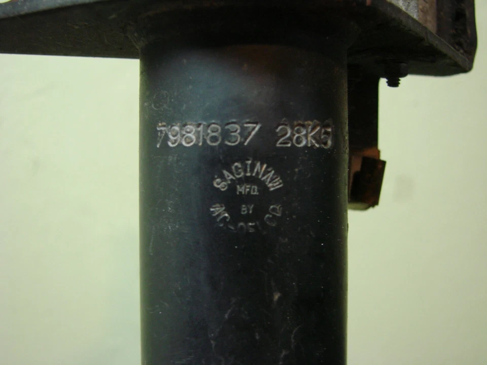 Vintage AC Delco Saginaw Steering Column 7981837 28K5 GM Chevy OEM Vintage Rare - Image 4 of 4