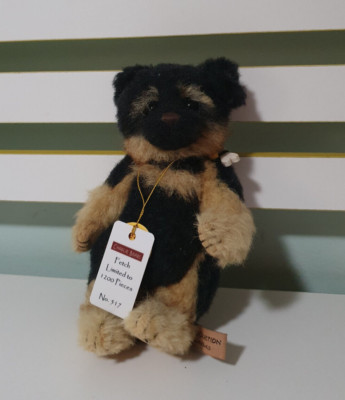 CHARLIE BEARS FETCH THE DOG 517/1200 APPROX 18CM