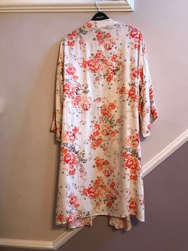 NEW LOOK LADIES WHITE FLORAL MIDI LENGTH KIMONO SIZE 14 UK - Picture 4 of 4