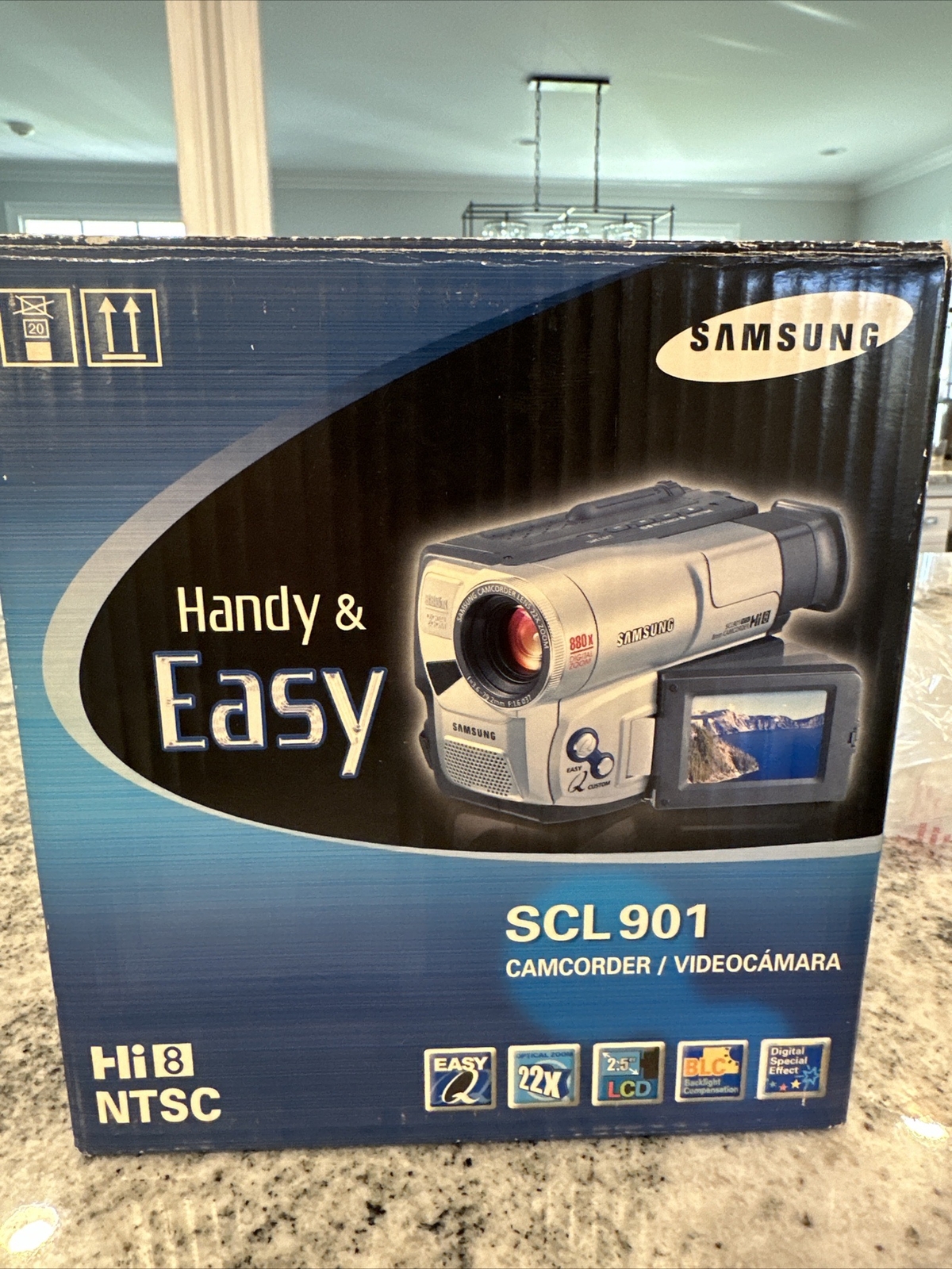 Samsung SCL810 Hi8 NTSC 8mm Video Camera Camcorder TESTED & WORKS No