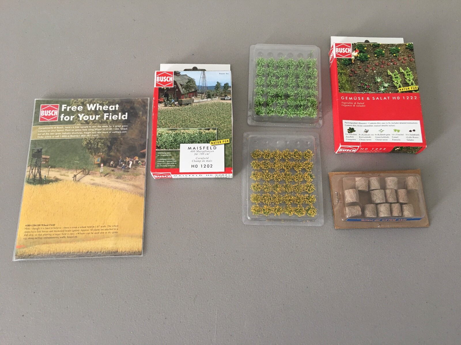 USED MIXED LOT OF HO SCALE SCENERY PRODUCTS, BUSCH 1222, 1204, 1202