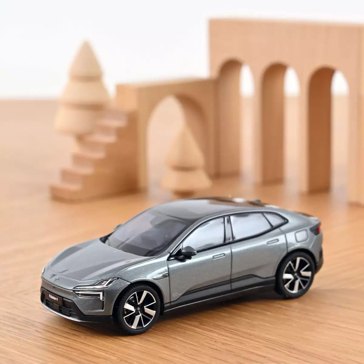 NOREV 874014 1:43 Polestar 4 2024 Storm