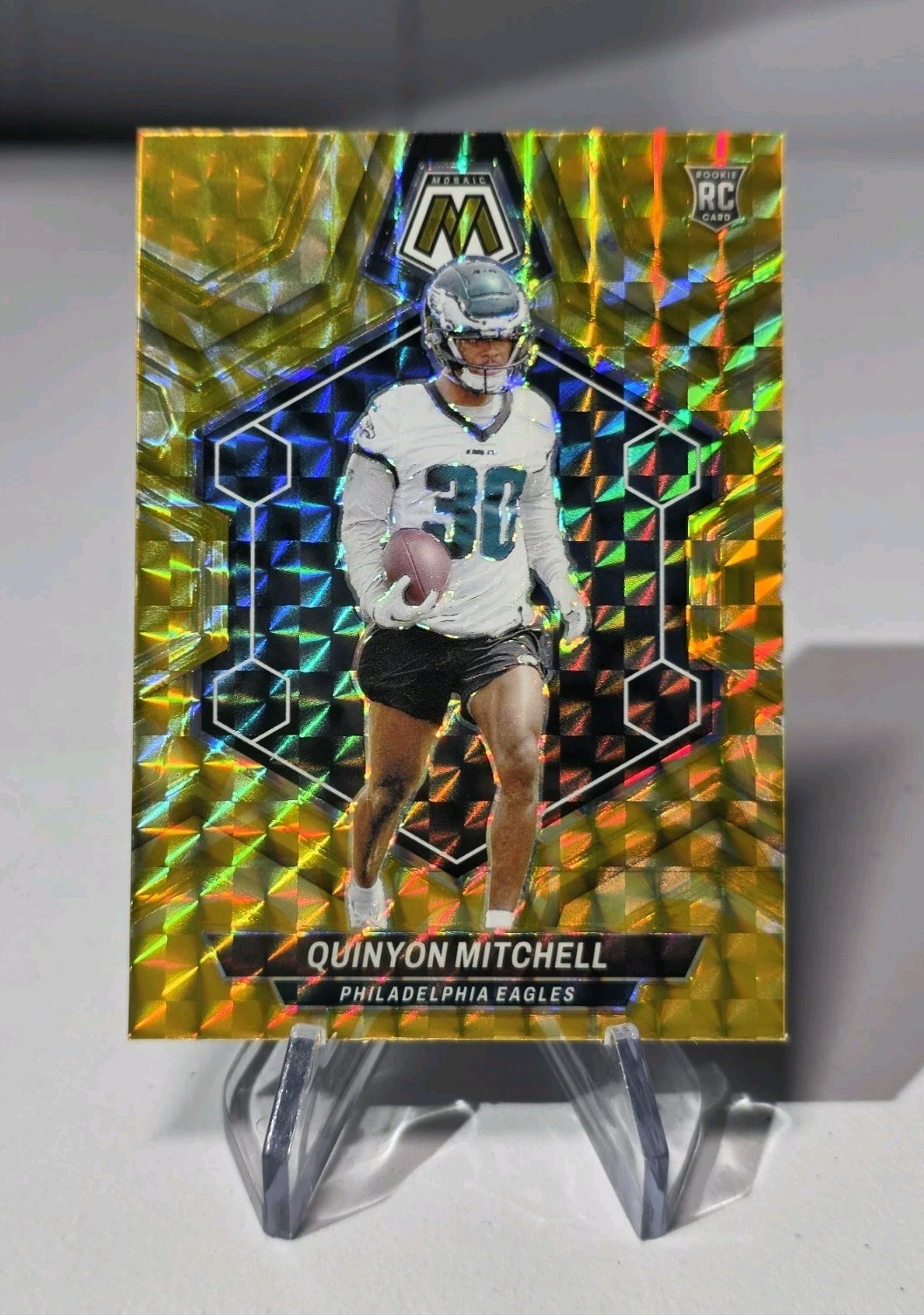 2024 Panini Mosaic - Rookies Reactive Yellow Mosaic Prizm #322 Quinyon Mitchell