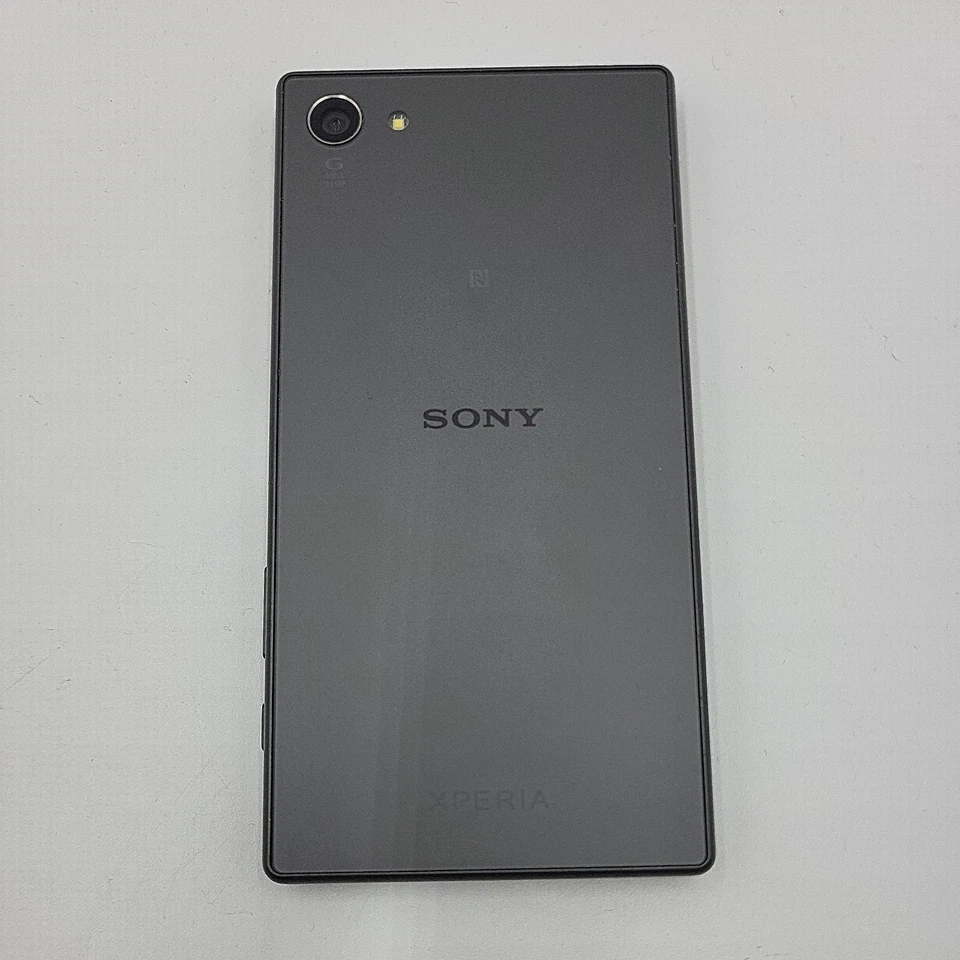 Sony Xperia Z5 Model E5823 Smartphone - 32GB - Graphite Black - Unlocked - VGC - Image 3 of 4