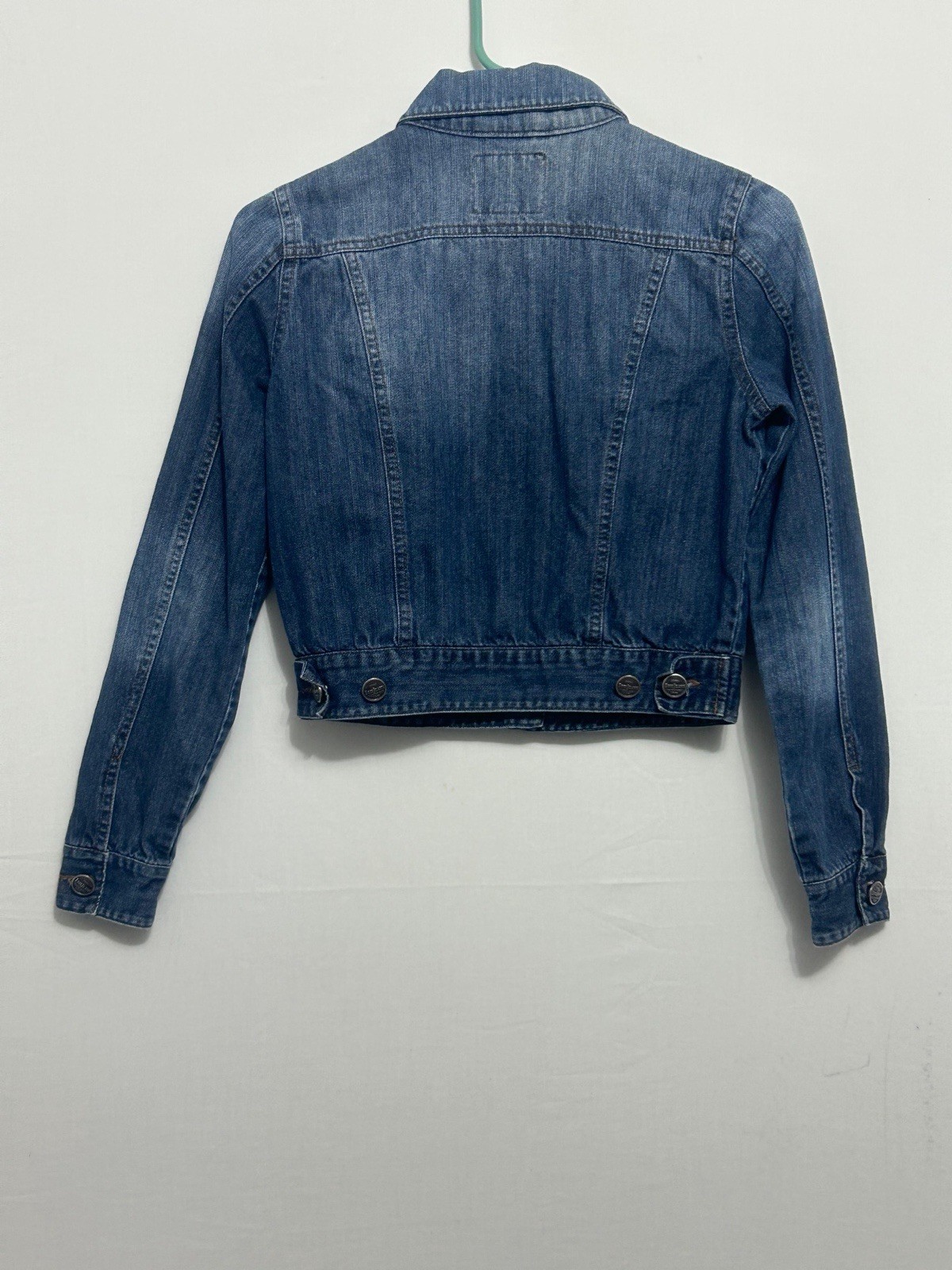 Iris Basic Women’s Cropped Denim Jacket Size S Me… - image 4