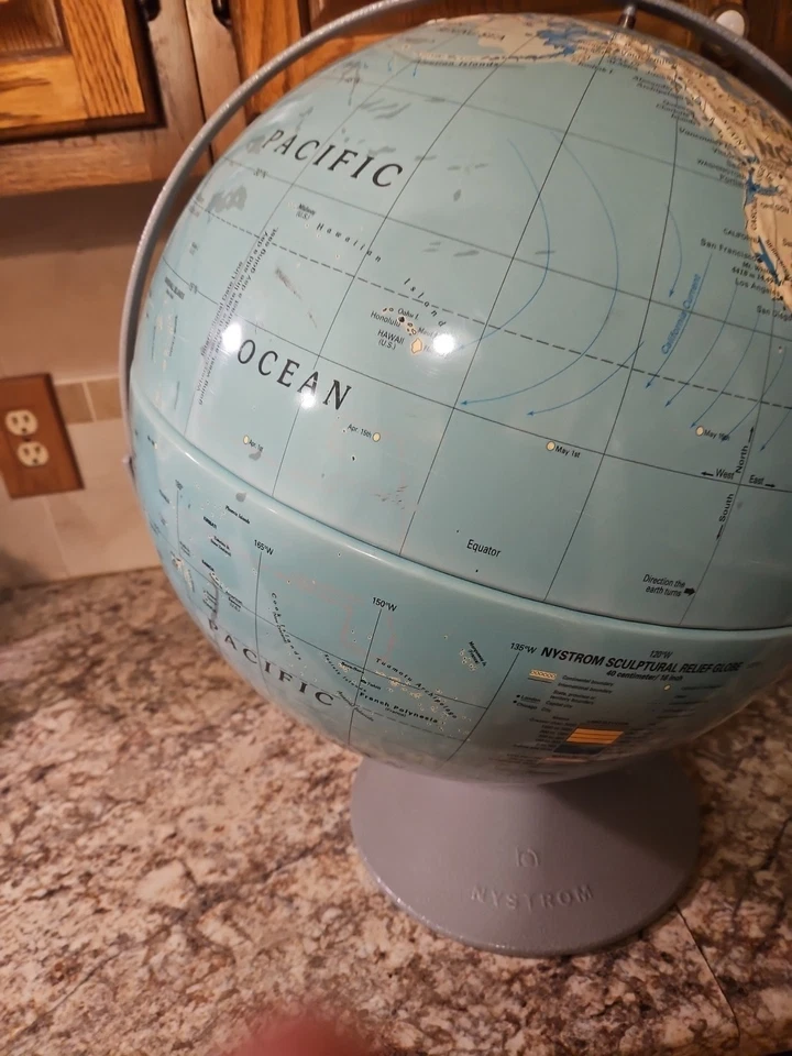 Globo terráqueo de escritorio Nystrom 16" de colección con soportes inclinables - Modelo giratorio 39-47 LEER Foto 4 de 4