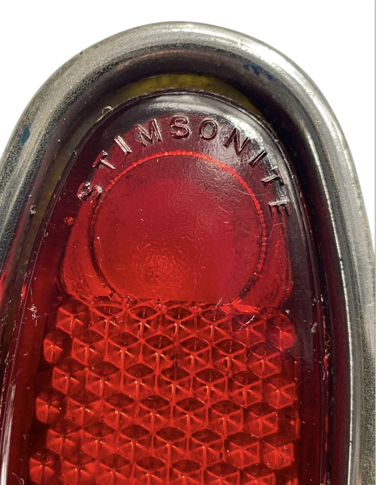 Montajes de luces traseras Packard 1939-1940 Foto 2 de 4