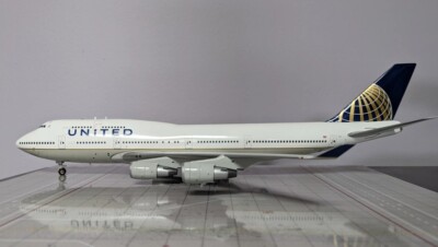 Inflight AV27470113 United Airlines Boeing 747-400 N177UA Diecast