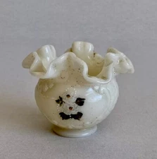 Fenton ROMANCE Rose Ruffled Ivory Vase ~ Signed By S. Jackson - 22k Gold