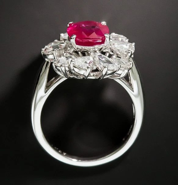 Simulated 4.36 TCW Cherry Red Ruby & White Sapphire Flower Design Women's Ring - Image 4 of 4